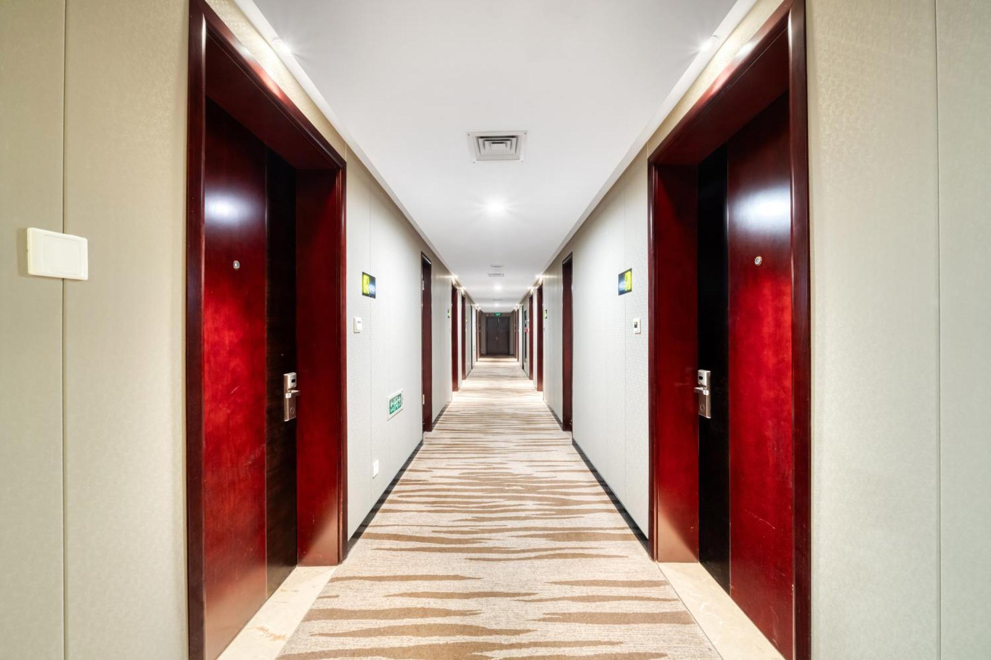 Hotel Yiwu International Mansion Exterior foto
