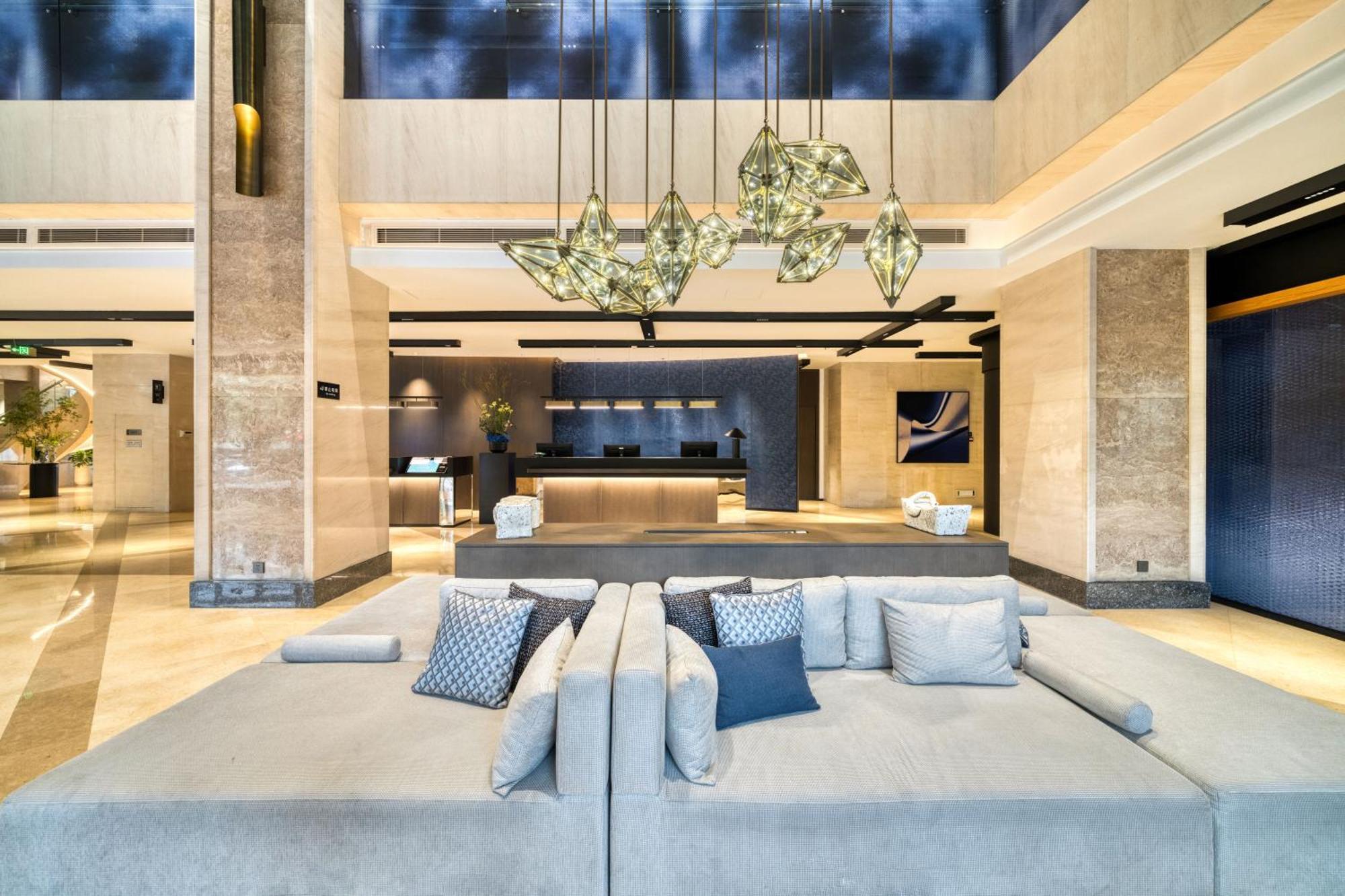 Hotel Yiwu International Mansion Exterior foto